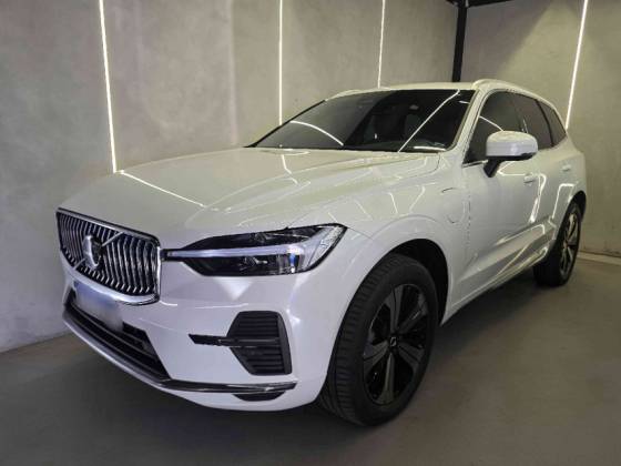 VOLVO XC60 2.0 T8 RECHARGE PLUS AWD GEARTRONIC
